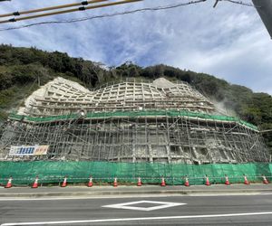 鉄筋挿入口　法面工足場　2000空㎡ (1)